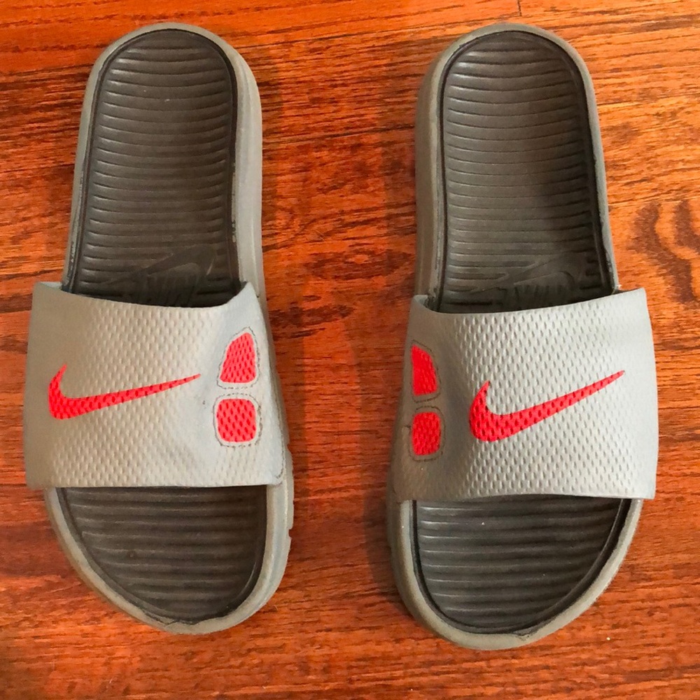Nike slides